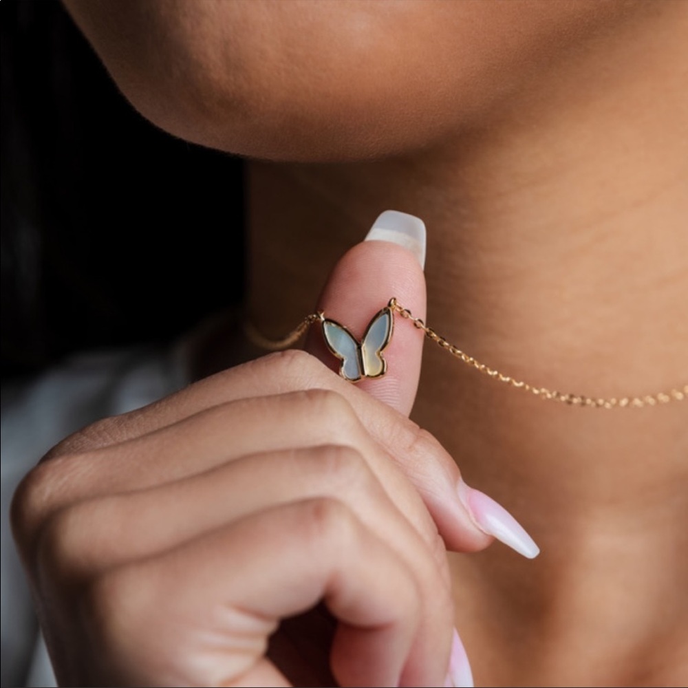 Dainty Gold Butterfly Necklace